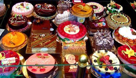 hmmmm!!!!les gateaux....